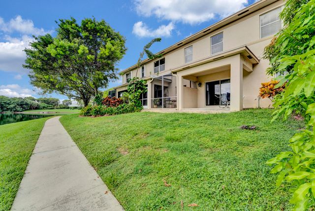 310 Spruce Street, Boynton Beach, FL 33426