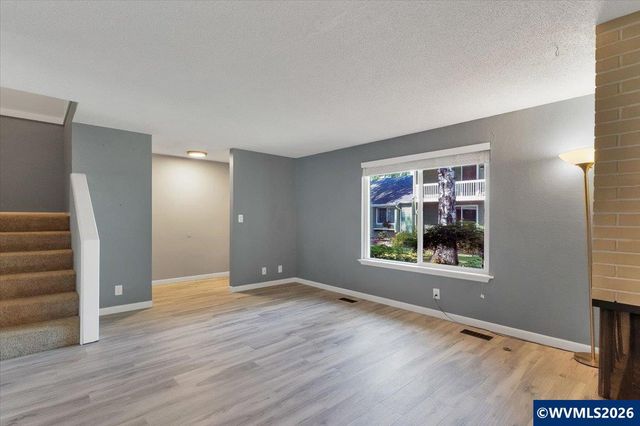 3808 3rd Av N, Keizer, OR 97303