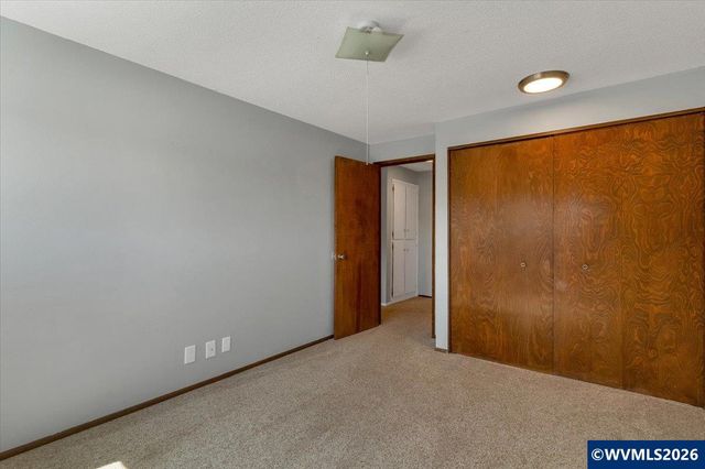 3808 3rd Av N, Keizer, OR 97303