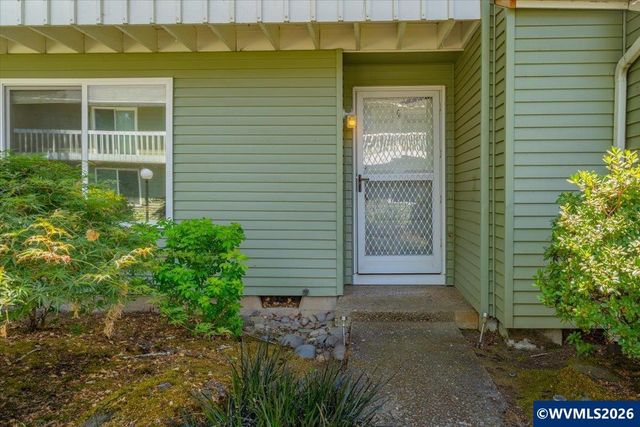 3808 3rd Av N, Keizer, OR 97303