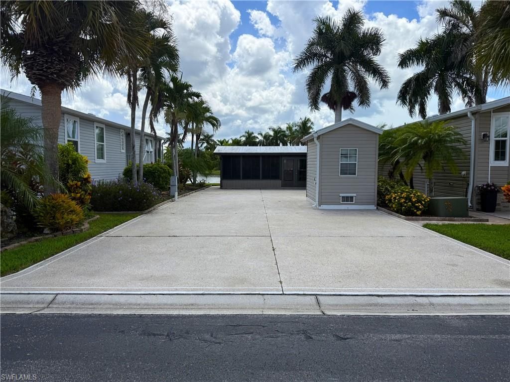 1193 Diamond Lake CIR, NAPLES, FL 34114 — exterior