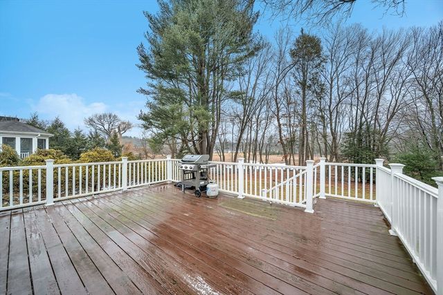 30 Brookside Rd, Needham, MA 02492