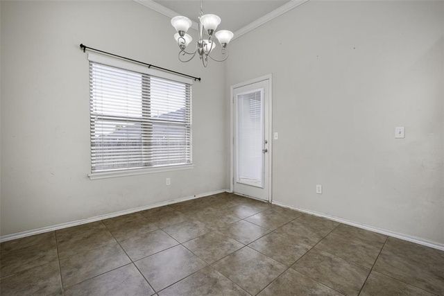 9104 Scarlet Boulevard, Yukon, OK 73099