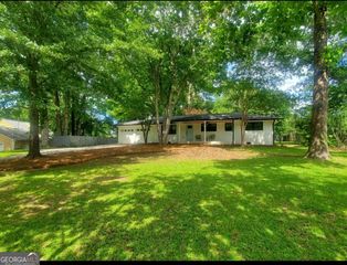 303 Hip Pocket Road, Peachtree City, GA 30269