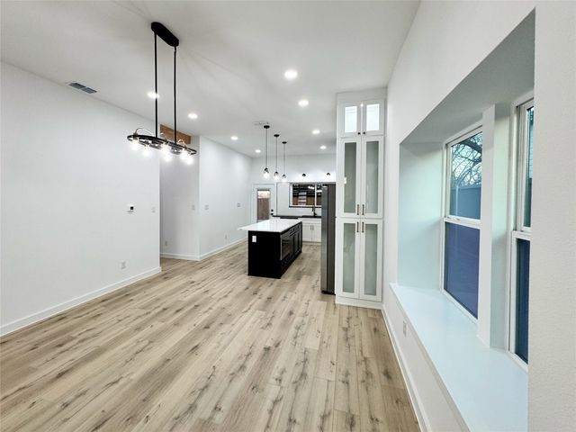 1609 Gibbons Street, Greenville, TX 75401