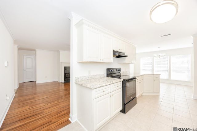 23680 Southpoint Dr, Denham Springs, LA 70726