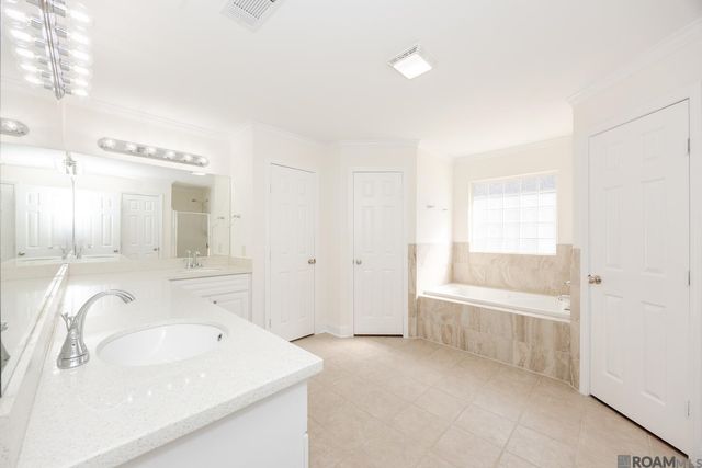 23680 Southpoint Dr, Denham Springs, LA 70726