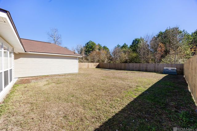 23680 Southpoint Dr, Denham Springs, LA 70726