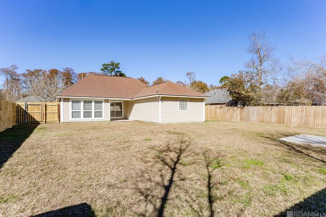 23680 Southpoint Dr, Denham Springs, LA 70726