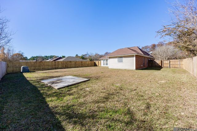 23680 Southpoint Dr, Denham Springs, LA 70726