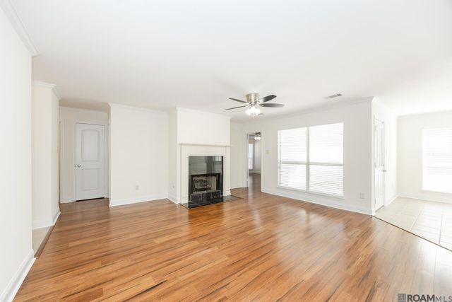 23680 Southpoint Dr, Denham Springs, LA 70726