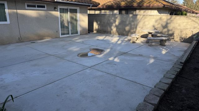 99 Rosewood Circle, Madera, CA 93637