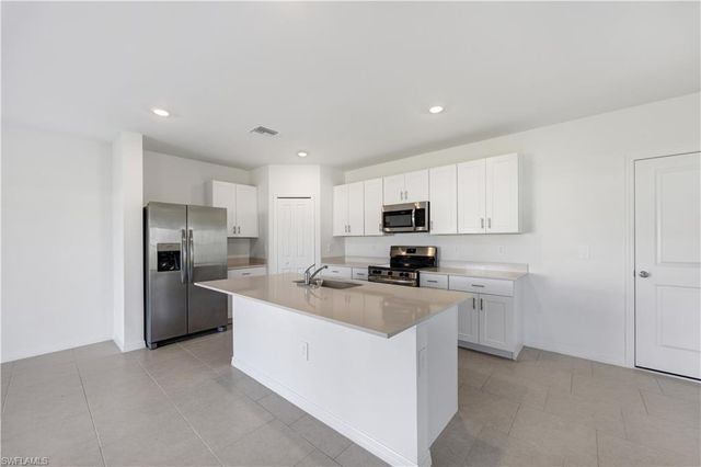 4050 San Felice LN, North Fort Myers, FL 33917
