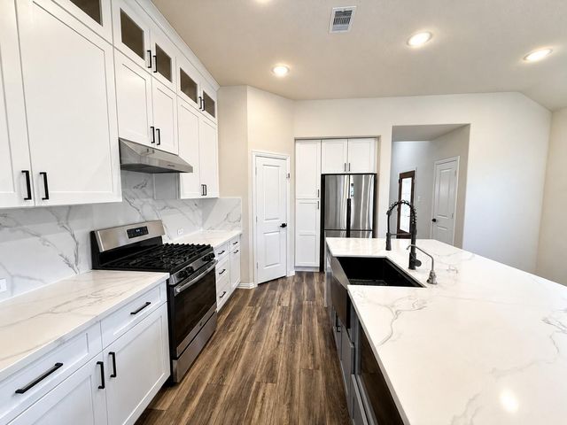 15230 Stuart Bat Cave Lane, Cypress, TX 77433