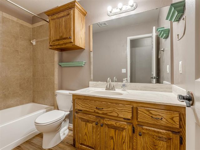 8128 Kaden Road, Oklahoma City, OK 73132
