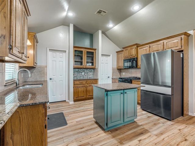8128 Kaden Road, Oklahoma City, OK 73132