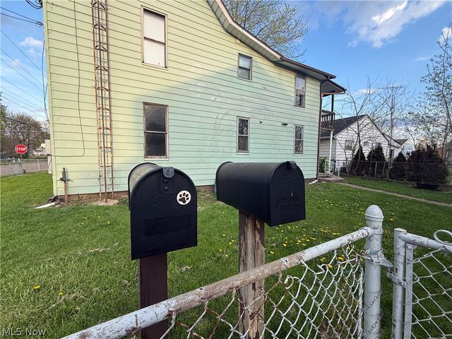 1301 Wertz Avenue SW, Canton, OH 44710