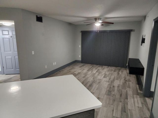 4211 San Marino Boulevard 105, West Palm Beach, FL 33409