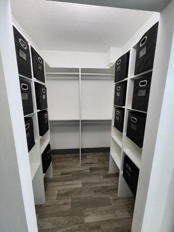 4211 San Marino Boulevard 105, West Palm Beach, FL 33409