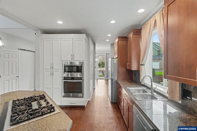 507 Grandover Av SE, Salem, OR 97306