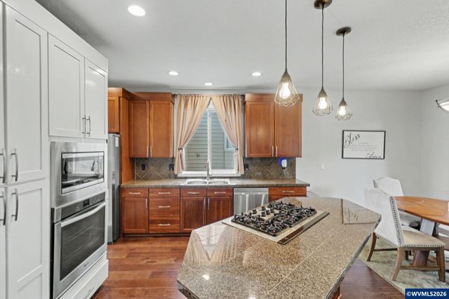 507 Grandover Av SE, Salem, OR 97306