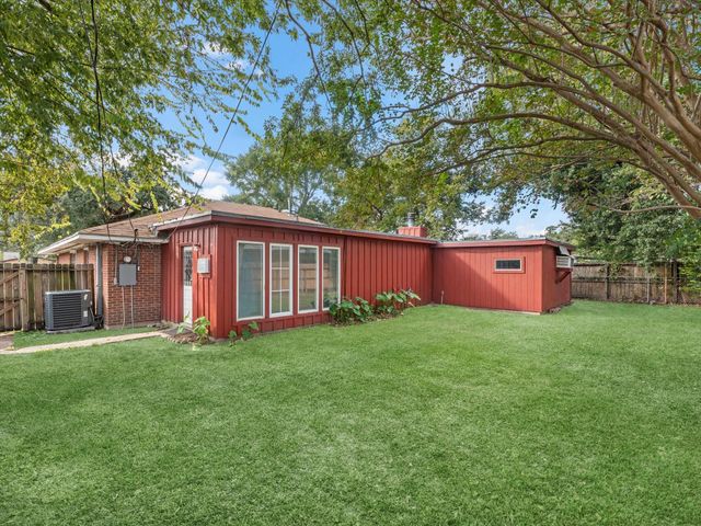 7938 Hammerly Boulevard, Houston, TX 77055