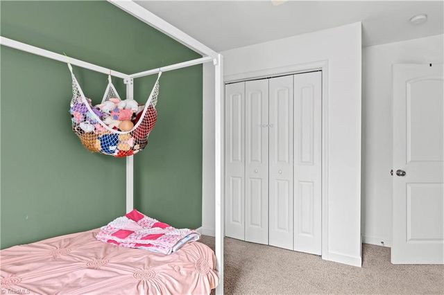 5126 Wallburg Road, Winston-salem, NC 27107