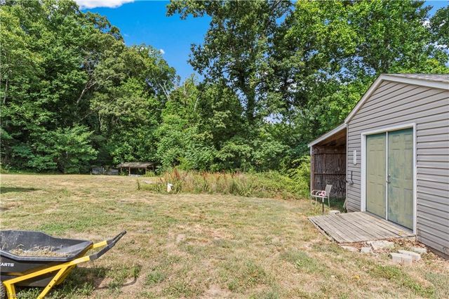 5126 Wallburg Road, Winston-salem, NC 27107