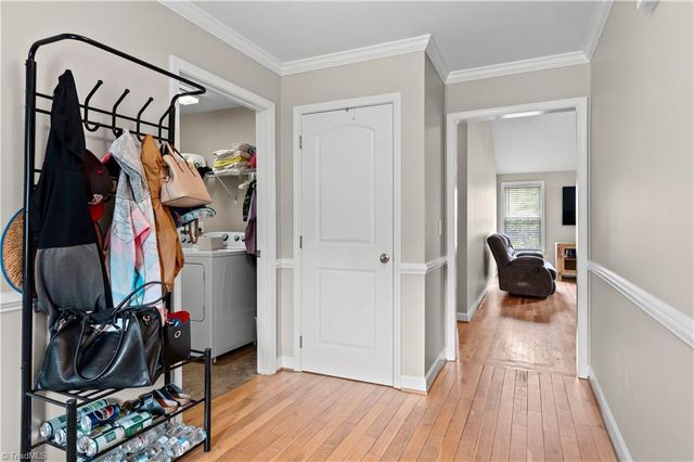 5126 Wallburg Road, Winston-salem, NC 27107