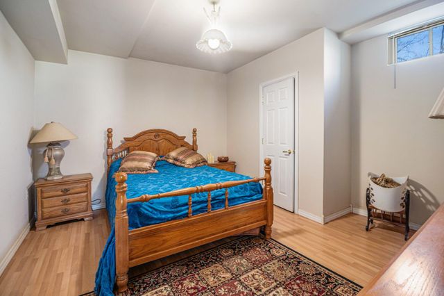 9011 Park Valley Court, Hobart, IN 46342