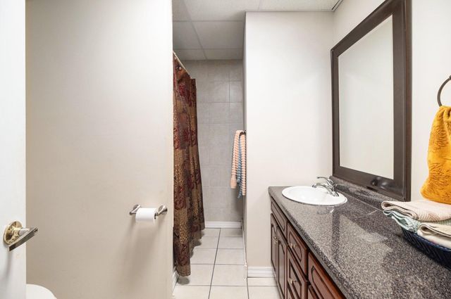 9011 Park Valley Court, Hobart, IN 46342