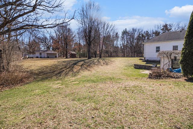 9011 Park Valley Court, Hobart, IN 46342