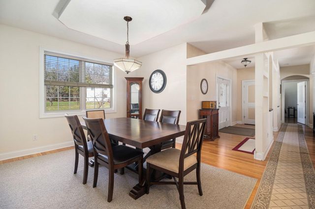 9011 Park Valley Court, Hobart, IN 46342