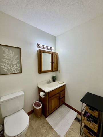 511 Donna Cir, Lawrenceburg, TN 38464