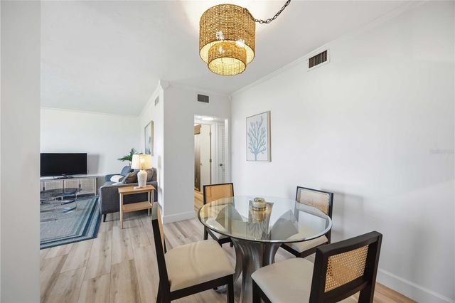 765 JOHN RINGLING BOULEVARD 5, Sarasota, FL 34236