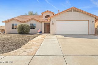 9652 E Paseo Juan Tabo, Tucson, AZ 85747