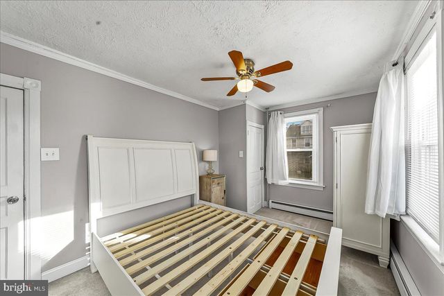 223 W PENNSYLVANIA AVE, Downingtown, PA 19335