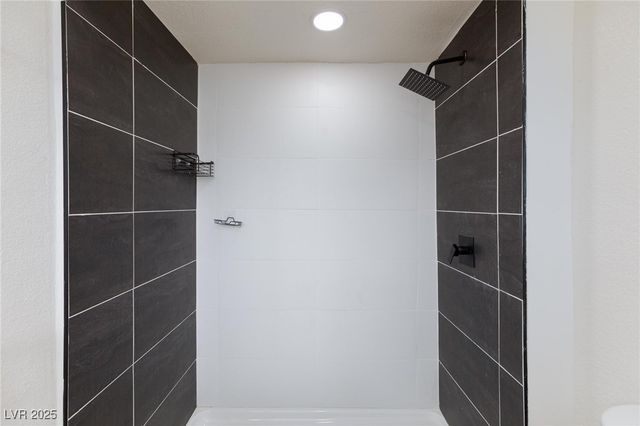 2312 Beverly Way, Las Vegas, NV 89104