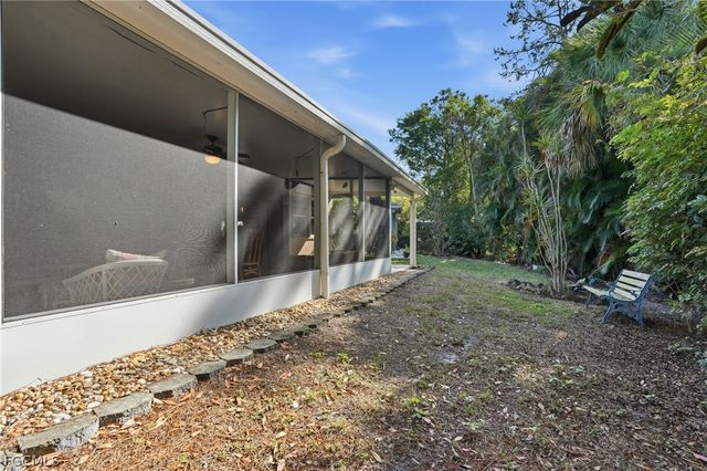 10730 Rio Mar CIR, Estero, FL 33928