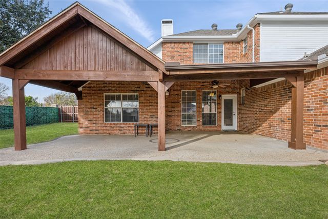 517 Lancashire Drive, Flower Mound, TX 75028