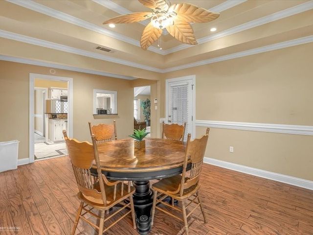 5620 S Lakeshore Drive, Shreveport, LA 71119