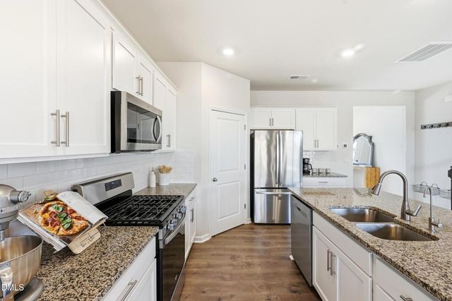 431 Red Cedar Way, Fuquay Varina, NC 27526