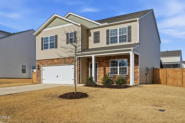 431 Red Cedar Way, Fuquay Varina, NC 27526