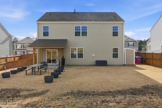 431 Red Cedar Way, Fuquay Varina, NC 27526