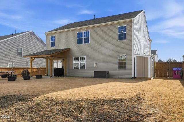 431 Red Cedar Way, Fuquay Varina, NC 27526