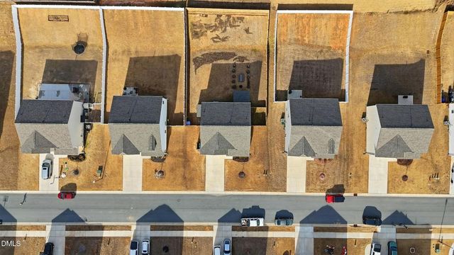 431 Red Cedar Way, Fuquay Varina, NC 27526