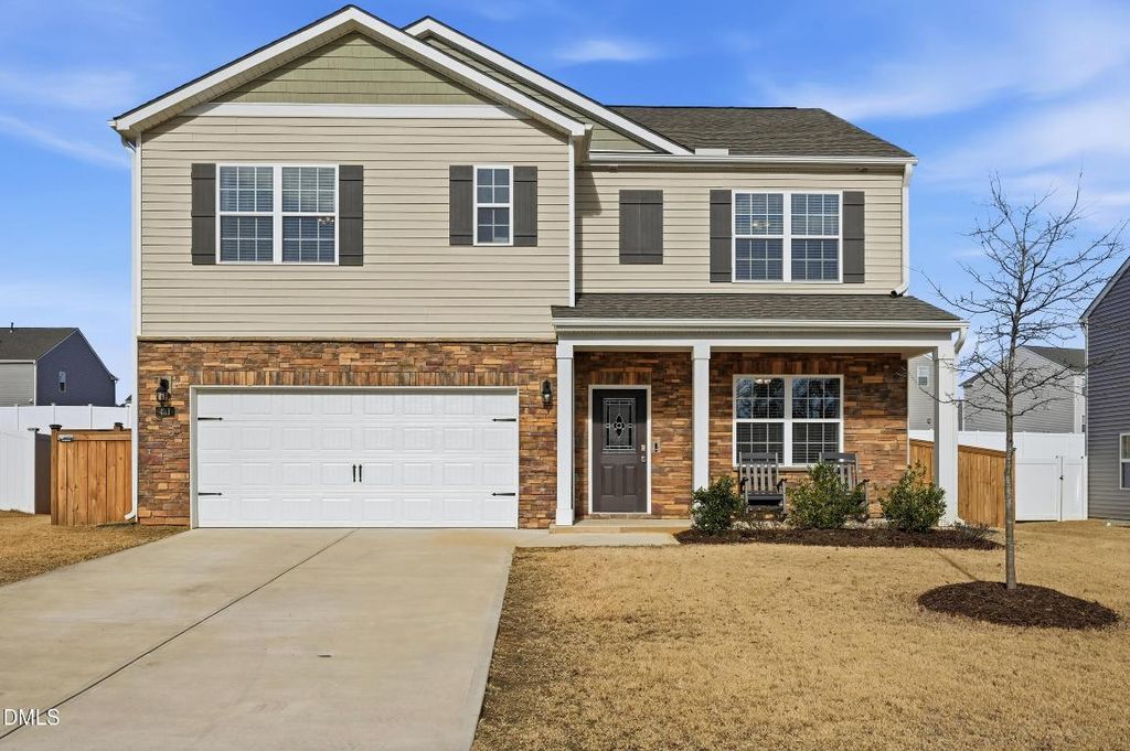 431 Red Cedar Way, Fuquay Varina, NC 27526