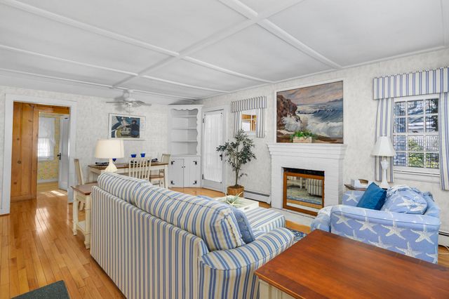 21 Nearmeadows Road, West Yarmouth, MA 02673
