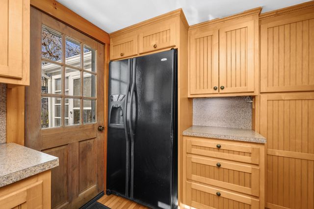 21 Nearmeadows Road, West Yarmouth, MA 02673