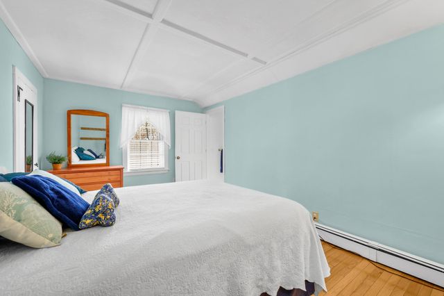 21 Nearmeadows Road, West Yarmouth, MA 02673